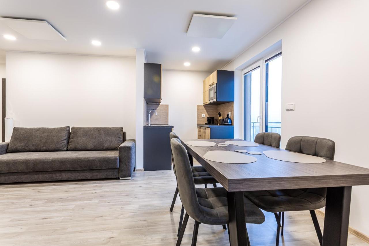 Apartmany Na Vyhledech Loučná pod Klínovcem Екстериор снимка